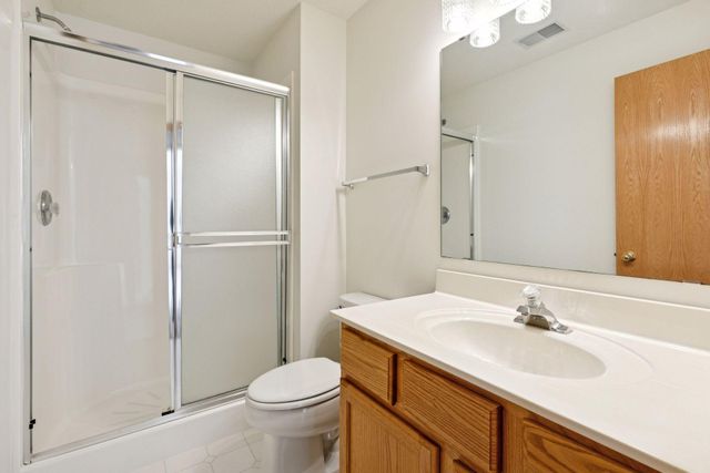 481 Meadowood Lane, Burnsville, MN 55337