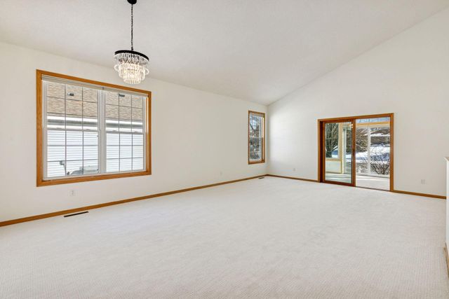 481 Meadowood Lane, Burnsville, MN 55337