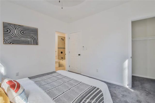 2512 W 60th Street, Los Angeles, CA 90043