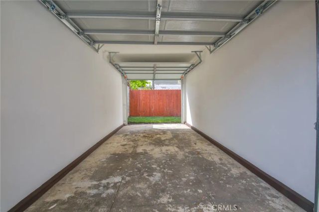 2512 W 60th Street, Los Angeles, CA 90043