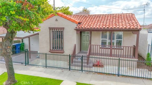 2512 W 60th Street, Los Angeles, CA 90043