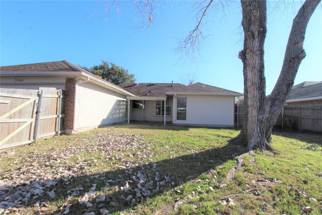 2309 LAKESHORE Lane, Rowlett, TX 75088