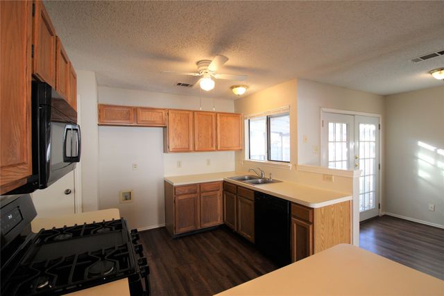 2309 LAKESHORE Lane, Rowlett, TX 75088