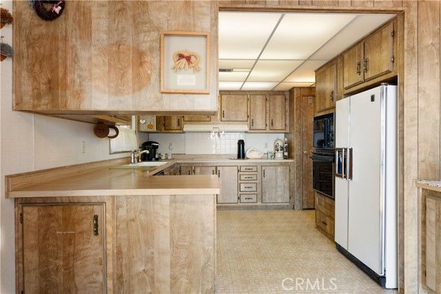 2776 Lakeshore, Lakeport, CA 95453