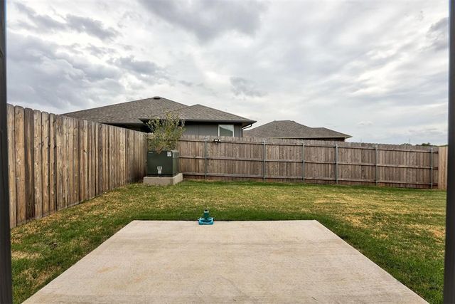 3008 NW 196th Place, Edmond, OK 73012