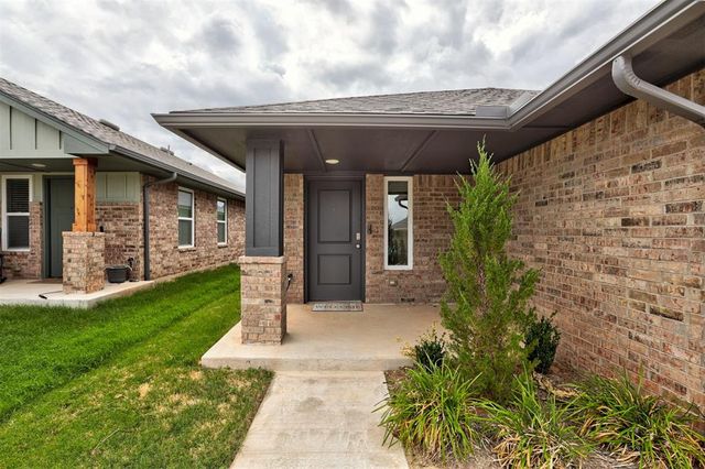 3008 NW 196th Place, Edmond, OK 73012