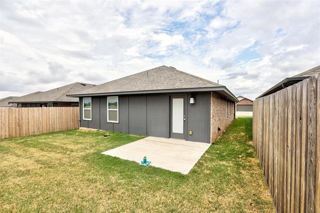 3008 NW 196th Place, Edmond, OK 73012