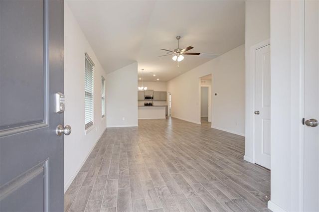 3008 NW 196th Place, Edmond, OK 73012