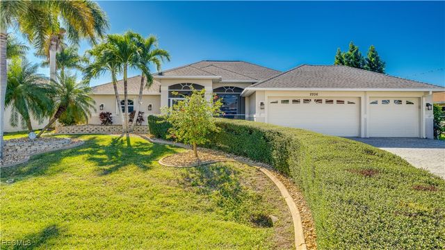 2206 Coral Point DR, Cape Coral, FL 33990