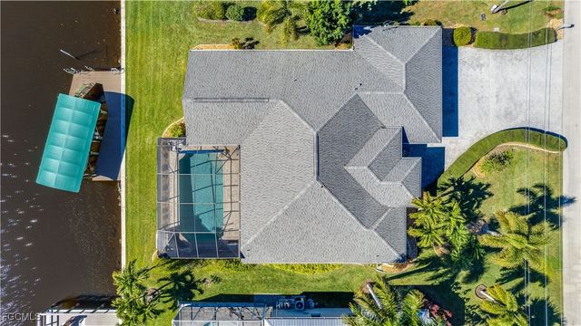 2206 Coral Point DR, Cape Coral, FL 33990