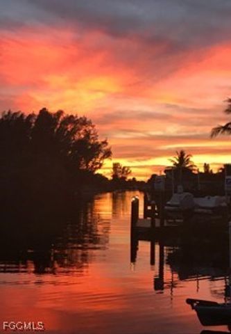 2206 Coral Point DR, Cape Coral, FL 33990