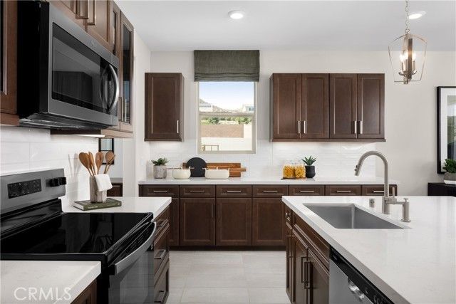 30644 Paul Lane, Winchester, CA 92596