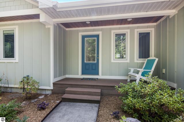 4810 N Indian Lakes Trail, Traverse City, MI 49696