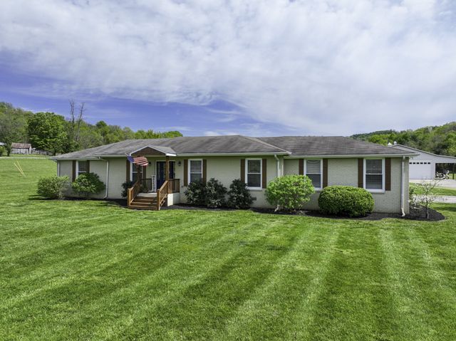 6865 Flat Creek Rd, College Grove, TN 37046