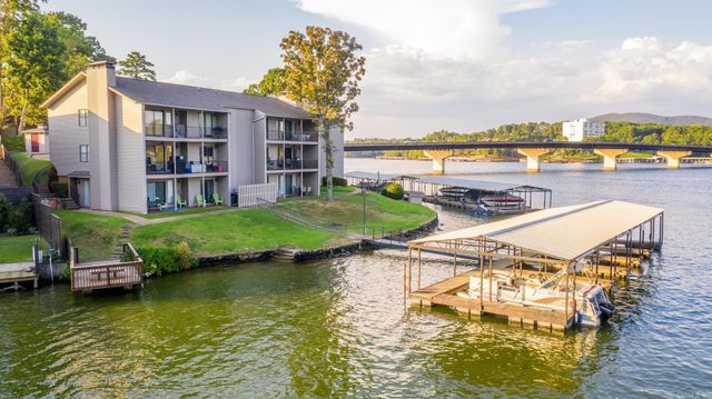 1319 Airport Rd Unit 5E, Hot Springs, AR 71913