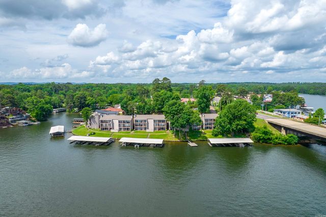 1319 Airport Rd Unit 5E, Hot Springs, AR 71913