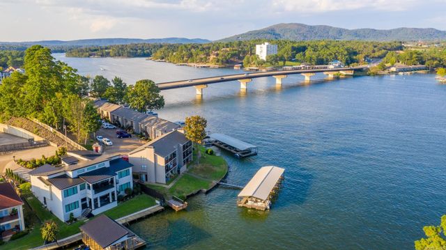 1319 Airport Rd Unit 5E, Hot Springs, AR 71913