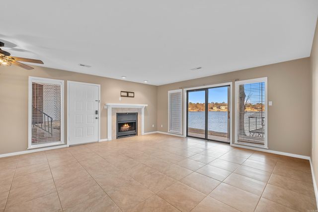 1319 Airport Rd Unit 5E, Hot Springs, AR 71913