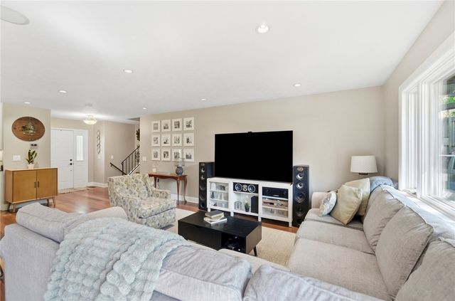 8220 Paragon Road, Washington Twp, OH 45458