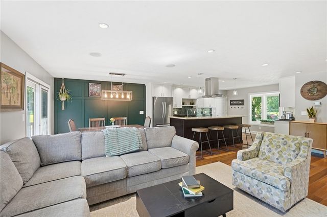 8220 Paragon Road, Washington Twp, OH 45458