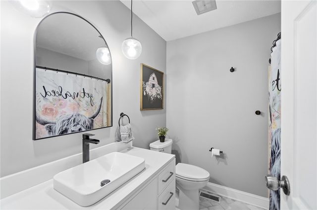 8220 Paragon Road, Washington Twp, OH 45458