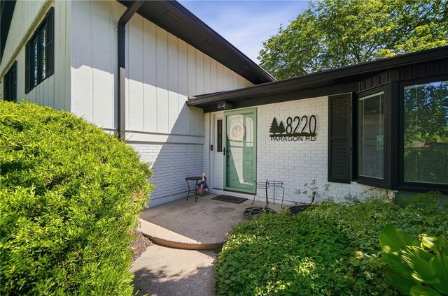 8220 Paragon Road, Washington Twp, OH 45458