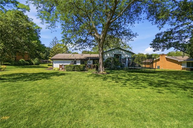 8220 Paragon Road, Washington Twp, OH 45458