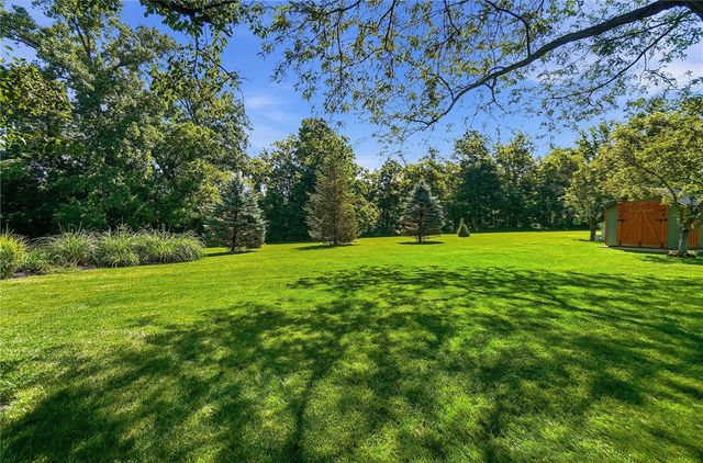 8220 Paragon Road, Washington Twp, OH 45458
