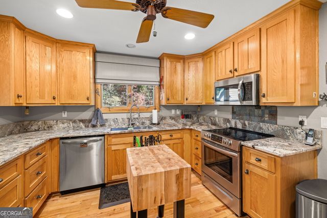 1010 Meadowview Ridge, Clarkesville, GA 30523