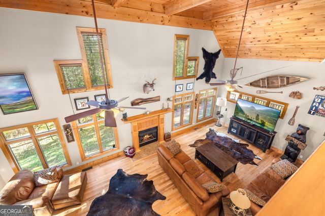 1010 Meadowview Ridge, Clarkesville, GA 30523
