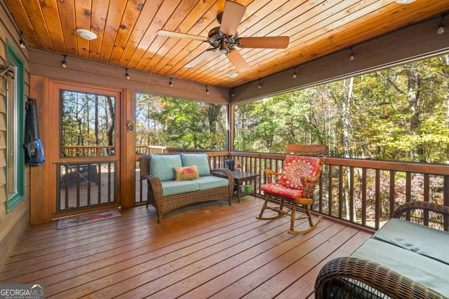 1010 Meadowview Ridge, Clarkesville, GA 30523
