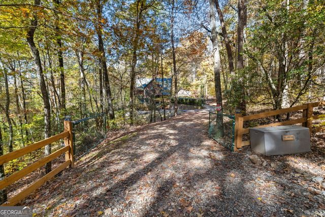 1010 Meadowview Ridge, Clarkesville, GA 30523