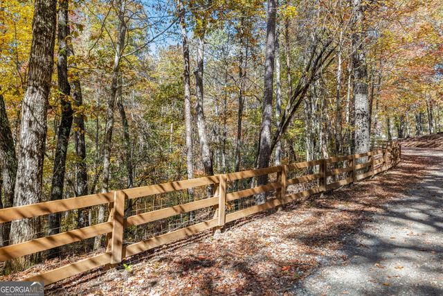 1010 Meadowview Ridge, Clarkesville, GA 30523