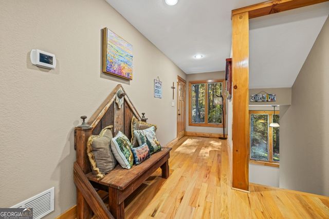 1010 Meadowview Ridge, Clarkesville, GA 30523