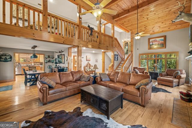 1010 Meadowview Ridge, Clarkesville, GA 30523