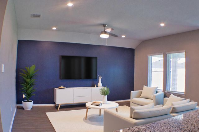 9709 Madison Avenue, Texas City, TX 77591