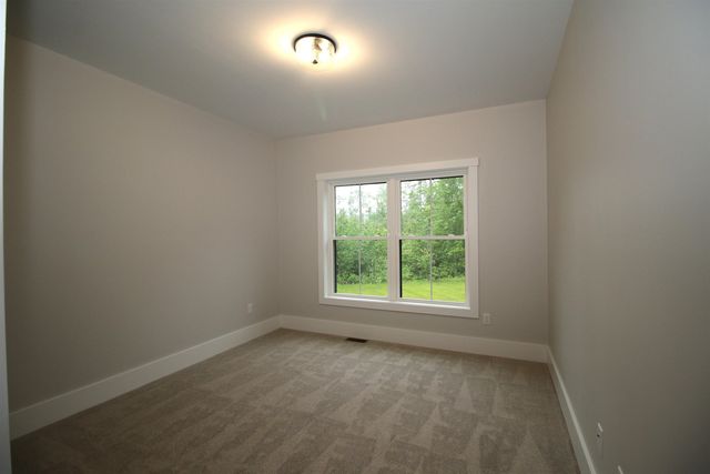 77 Salisbury Road, Mont Vernon, NH 03057