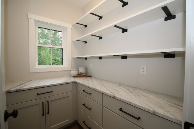 77 Salisbury Road, Mont Vernon, NH 03057