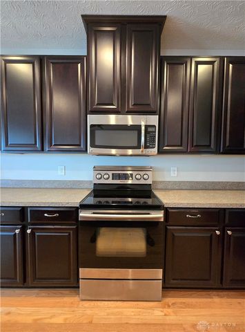 4362 Bergamot Drive, Tipp City, OH 45371