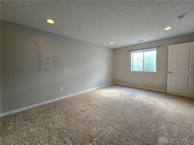 4362 Bergamot Drive, Tipp City, OH 45371