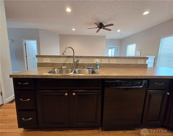 4362 Bergamot Drive, Tipp City, OH 45371