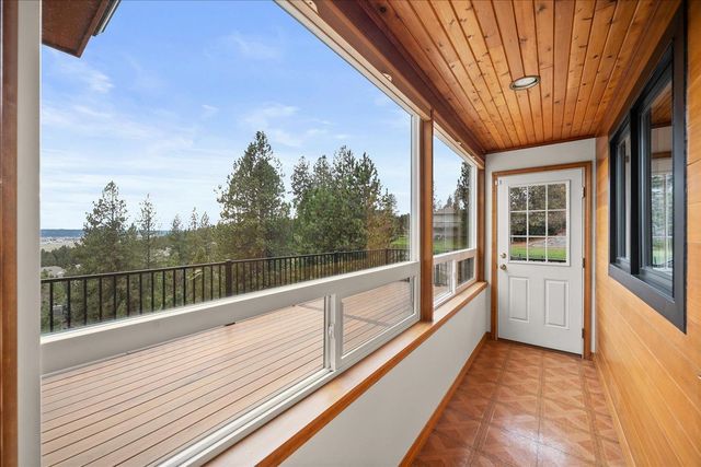 5203 N Mulvaney Ct, Spokane, WA 99212