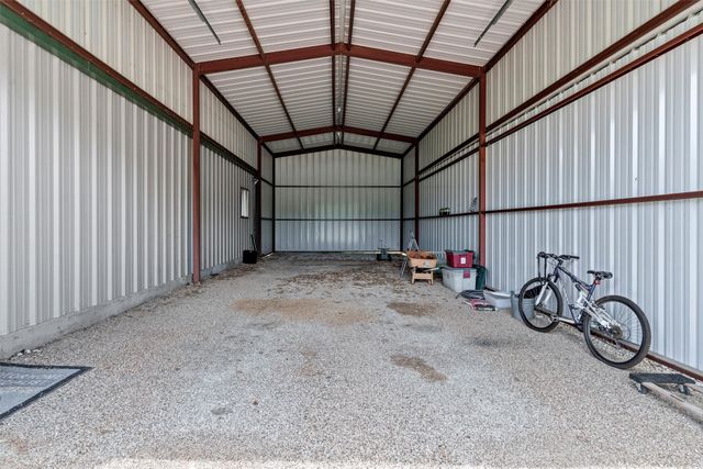 3568 Green Meadows Drive, Glen Rose, TX 76043