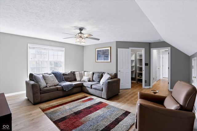 14602 Setters Road, Carmel, IN 46033