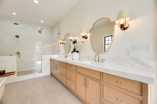 6402 Westlake Avenue, Dallas, TX 75214
