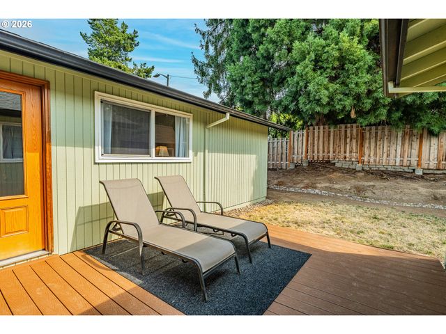 13520 Sw DEVONSHIRE Dr, Beaverton, OR 97005