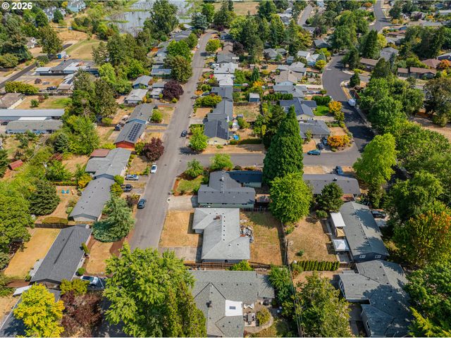13520 Sw DEVONSHIRE Dr, Beaverton, OR 97005