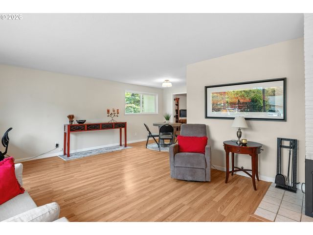 13520 Sw DEVONSHIRE Dr, Beaverton, OR 97005