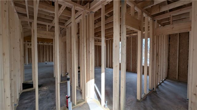 30 Hebrides Lane, Bella Vista, AR 72715