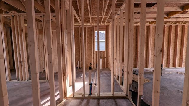 30 Hebrides Lane, Bella Vista, AR 72715